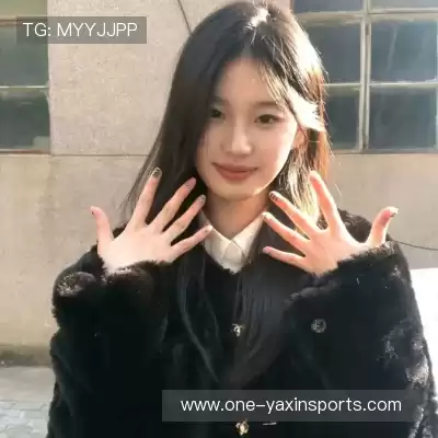 伍纯艳